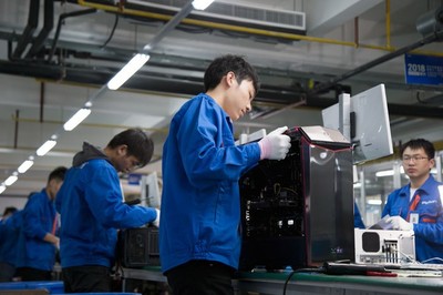 對外出口再添新績 漢產攀升電腦走出國門，計算機服務邁向全球